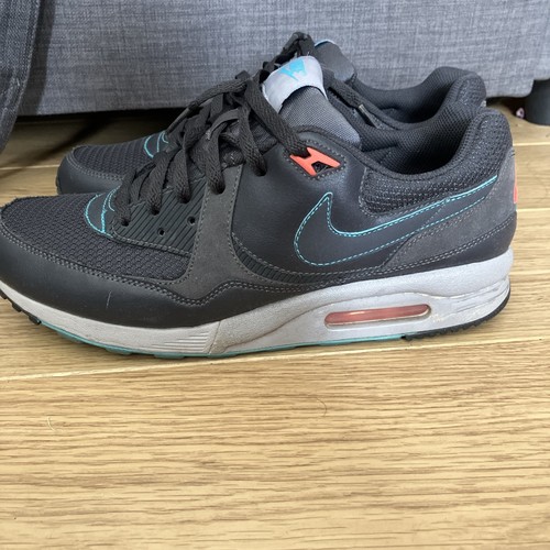 Nike air max light size - 90,